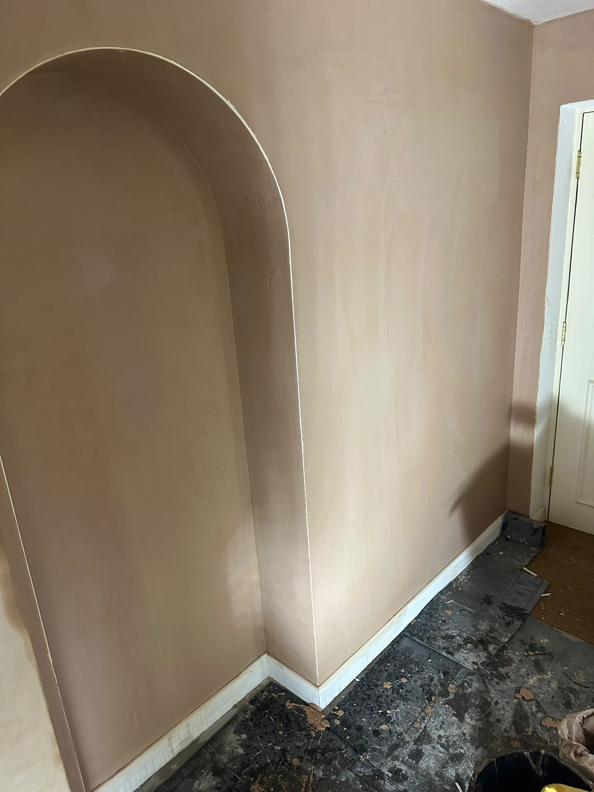 Plastered feature archway, ready to decorate, BN1 Property Solutions, Sussex